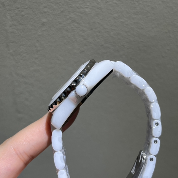 シャネル時計素材ディテール